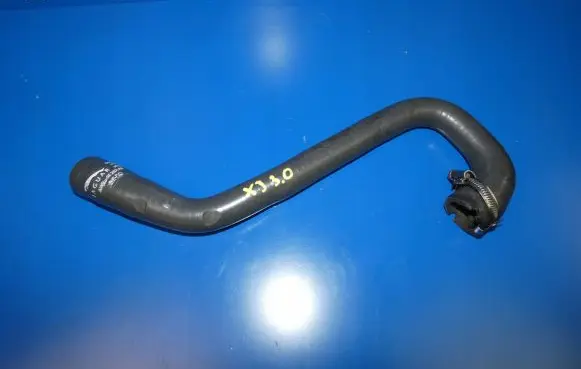 Jaguar XJ X351 Engine coolant pipe/hose