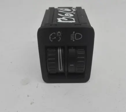 Volkswagen PASSAT B6 Headlight level height control switch 3C0941333A