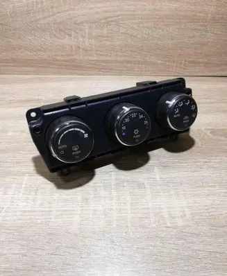Chrysler Sebring (JS) Climate control unit P55111815AE