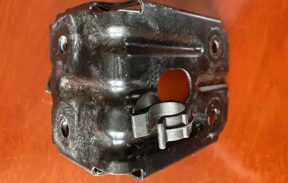 Porsche 911 Battery bracket 991504715