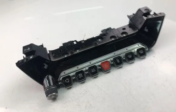 Peugeot 208 Climate control unit 98261079XU