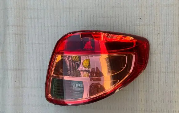 Suzuki SX4 Rear/tail lights 22016684