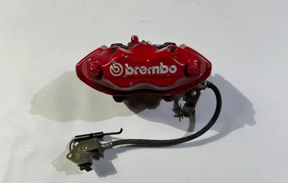 Dodge Challenger Front brake caliper 84378409