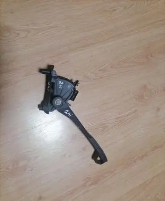 Volvo S80 Accelerator throttle pedal 30636004 6PV00853701