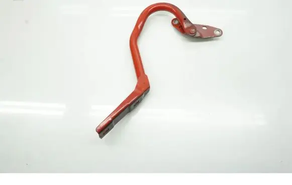 Engine bonnet/hood hinges