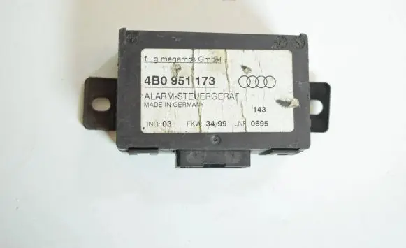 Audi A6 S6 C5 4B Alarm control unit/module 4B0951173