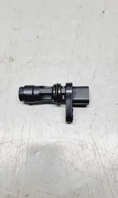 Honda CR-V Camshaft speed sensor 375105Y3J01