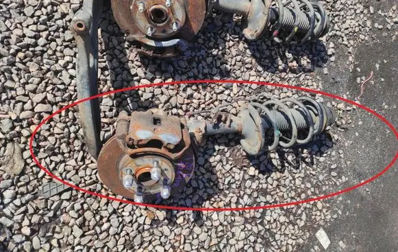 Hyundai i20 (PB PBT) Front shock absorber with coil spring