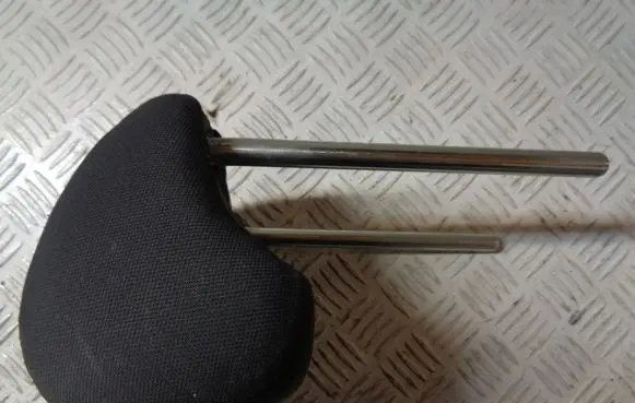Mitsubishi Space Star Rear seat headrest 