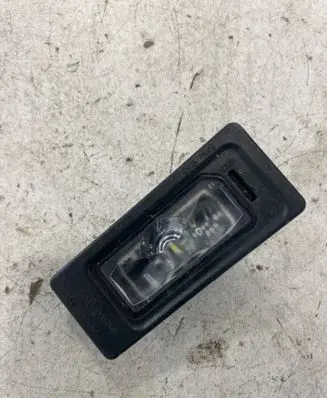 Skoda Superb B8 (3V) Number plate light 5NA943021