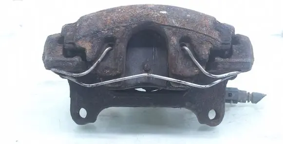 Volkswagen PASSAT B6 Front brake caliper