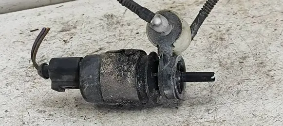 Audi A6 S6 C6 4F Windscreen/windshield washer pump 1K6955651