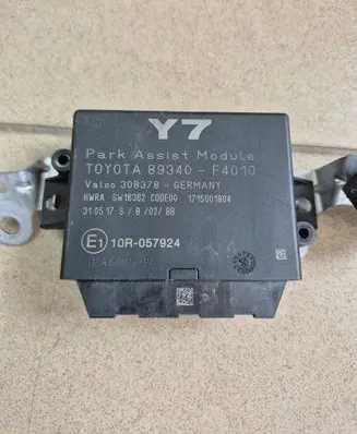 Toyota C-HR I Parking PDC control unit/module 89340F4010 308378