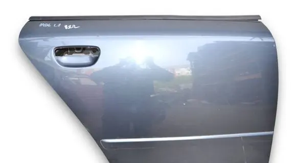 Audi A4 S4 B6 8E 8H Rear door