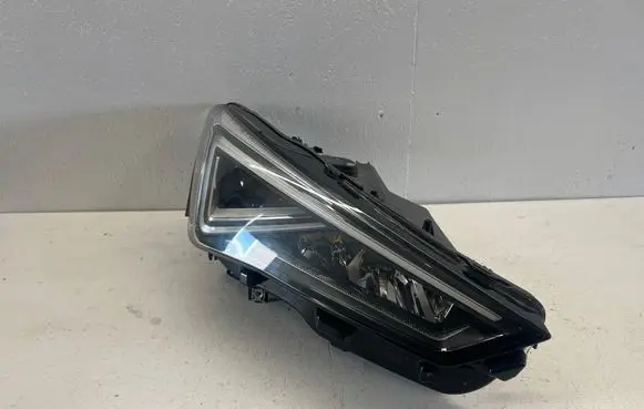 Seat Tarraco Headlight/headlamp 5FJ941008E 90143461