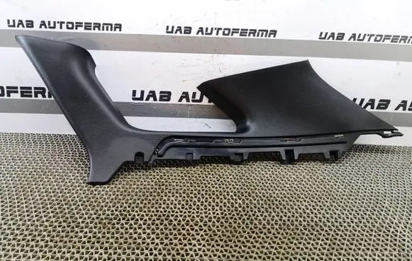 Hyundai i40 (C) pillar trim 858603Z000