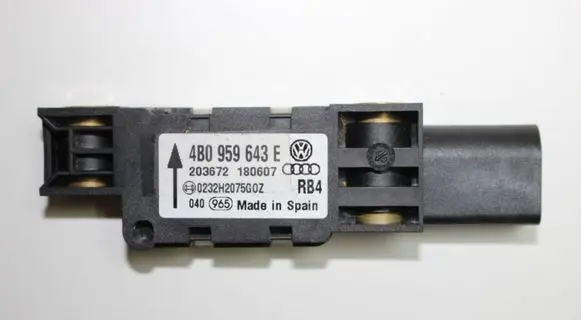 Porsche Cayenne (9PA) Airbag deployment crash/impact sensor 4B0959643E
