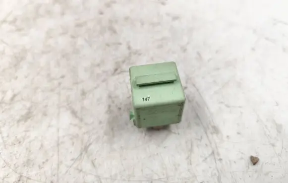 BMW 5 E39 Other relay V23134K59X312 6136 8373700