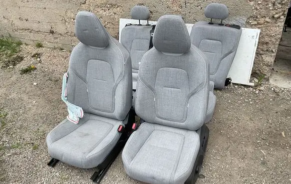 Volvo EX30 Seat set 