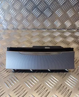 Volkswagen PASSAT B6 Car ashtray 3C0863284A 3C0857961A