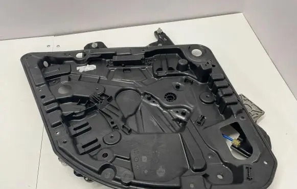 Mercedes-Benz CLS C257 Rear door window regulator with motor A2570002650 A2059053005