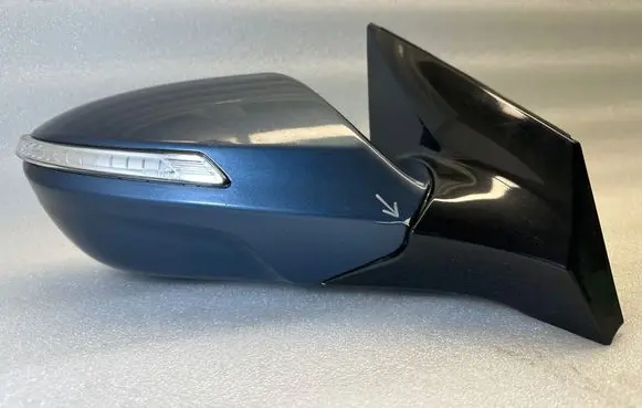 Hyundai i40 Front door electric wing mirror E4023588 7045611 E4023589