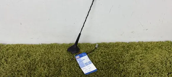 Nissan Micra K14 Radio antenna E326r033002