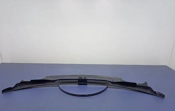Volkswagen Cross Touran I Wiper trim 1T0819403