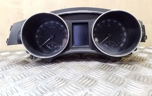 Skoda Superb B6 (3T) Speedometer (instrument cluster) 3T2920941M