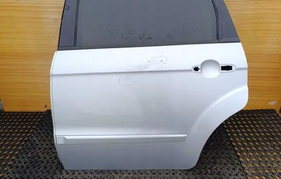 Ford Galaxy Rear door