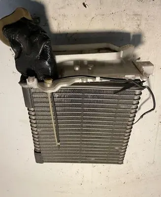 Air conditioning (A/C) radiator (interior)