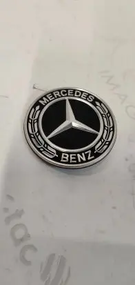 Mercedes-Benz GLC X253 C253 Manufacturer badge logo/emblem A0008172605