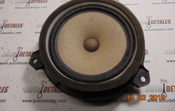 Toyota Corolla Verso AR10 Front door speaker 861600D180