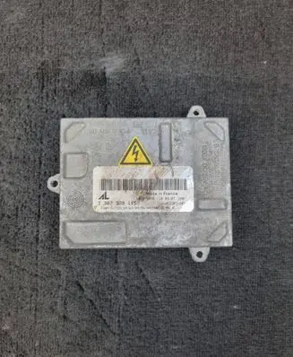 Audi A4 S4 B7 8E 8H Headlight ballast module Xenon 1307329115 8E0907391B