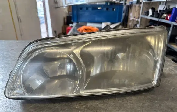 Hyundai H-1, Starex, Satellite Headlight/headlamp 010120999000