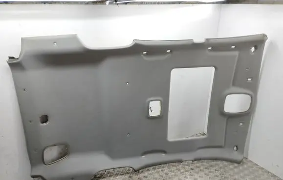 KIA Sorento Headlining 