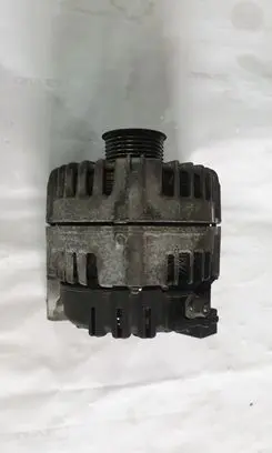 BMW 1 E81 E87 Generator/alternator 7802261