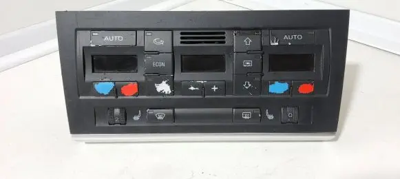 Audi A4 S4 B6 8E 8H Climate control unit 8E0820043A