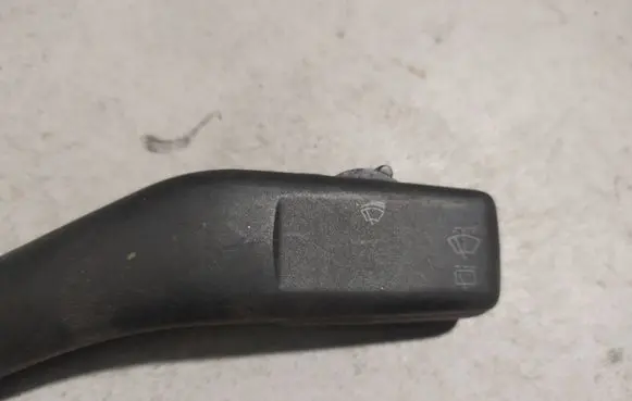 Volkswagen Caddy Wiper control stalk 1K0953519
