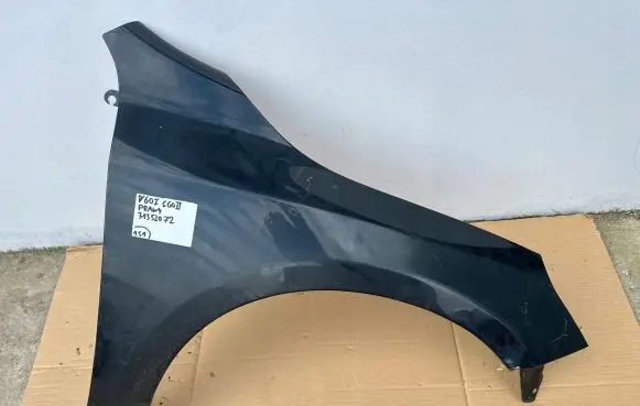 Volvo V60 Fender