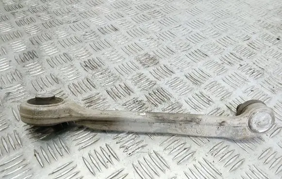 Volkswagen PASSAT B5.5 Front lower control arm/wishbone