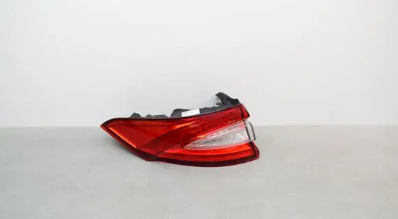 Rear/tail lights