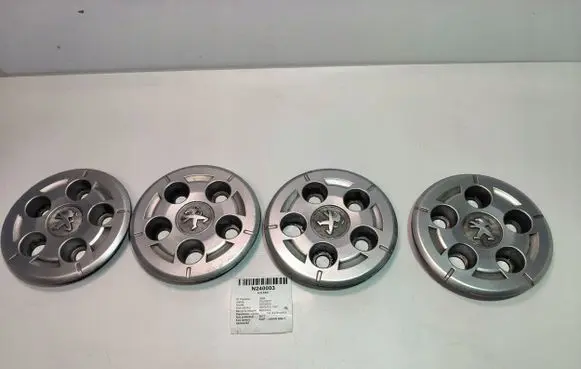 Peugeot Boxer R15 wheel hub/cap/trim 137467508016