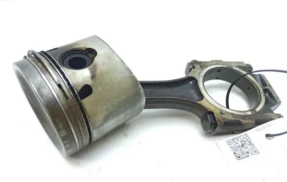 Jaguar XJS Piston with connecting rod C39910S F41140B