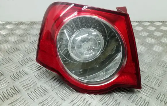 Volkswagen PASSAT B6 Rear/tail lights 3C5945095C