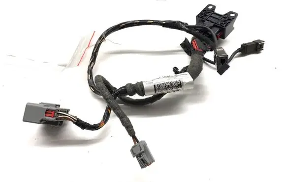 Ford Grand C-MAX USB socket connector AV6T15K857BAG