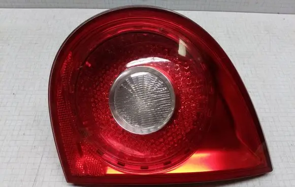 Volkswagen Golf V Tailgate rear/tail lights 1K6945094E 028500204