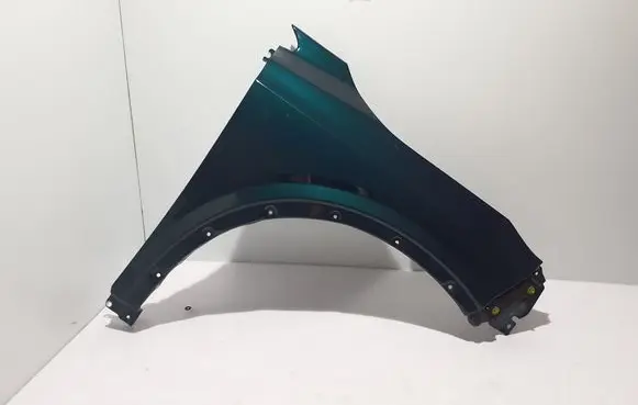 Nissan Qashqai J12 Fender F31006UAMA