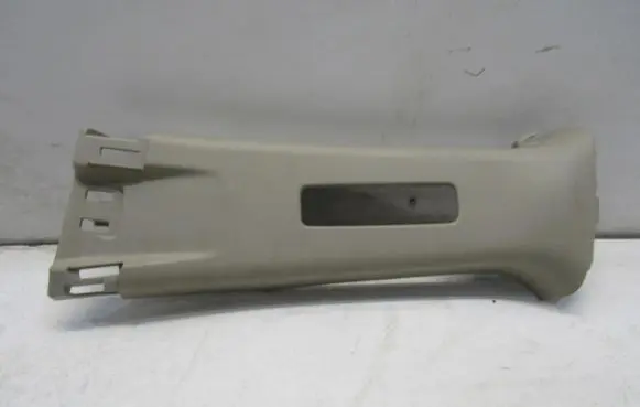 Honda CR-V Other sill/pillar trim element 84161-T1G-G011-M11