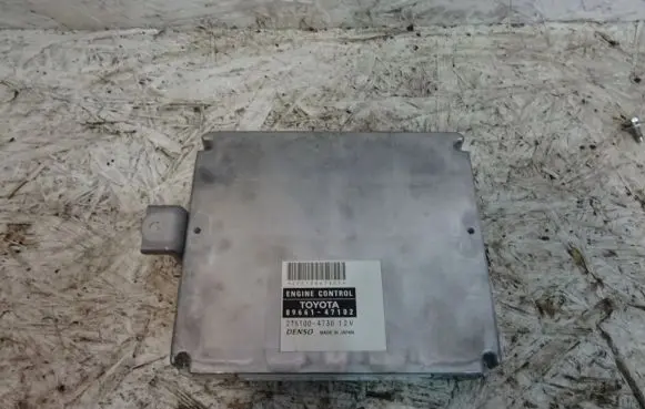 Toyota Prius (NHW20) Engine control unit/module ECU 89661-47102
